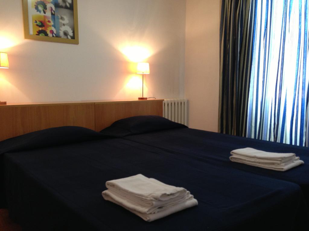 Spru Lisbon Summer Accommodation Ruang foto